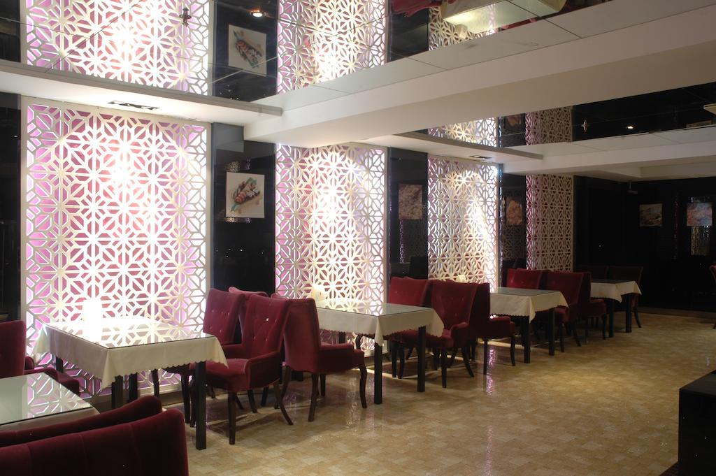 Harbin Yakelai Holiday Hotel エクステリア 写真